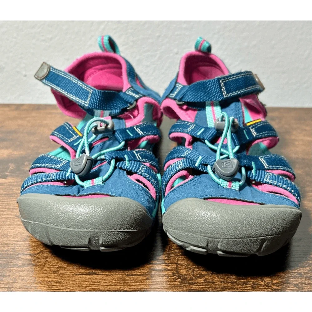 Keen Newport H2 Girls Youth Sandals Blue & Pink Sz 5